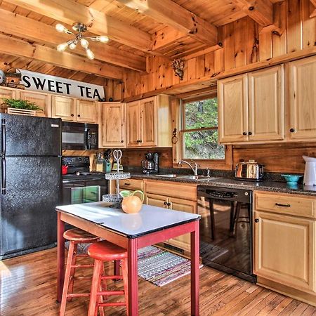 Pigeon Forge Scenic Solitude With Private Hot Tub! Екстер'єр фото