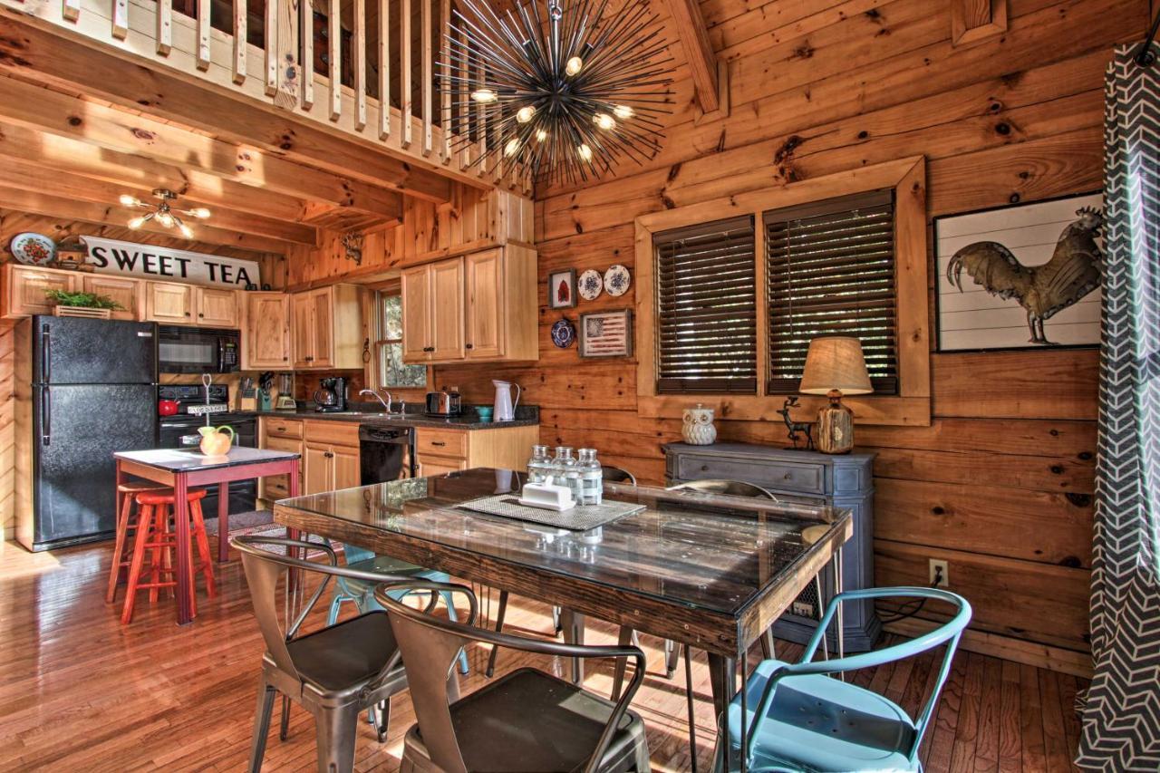 Pigeon Forge Scenic Solitude With Private Hot Tub! Екстер'єр фото