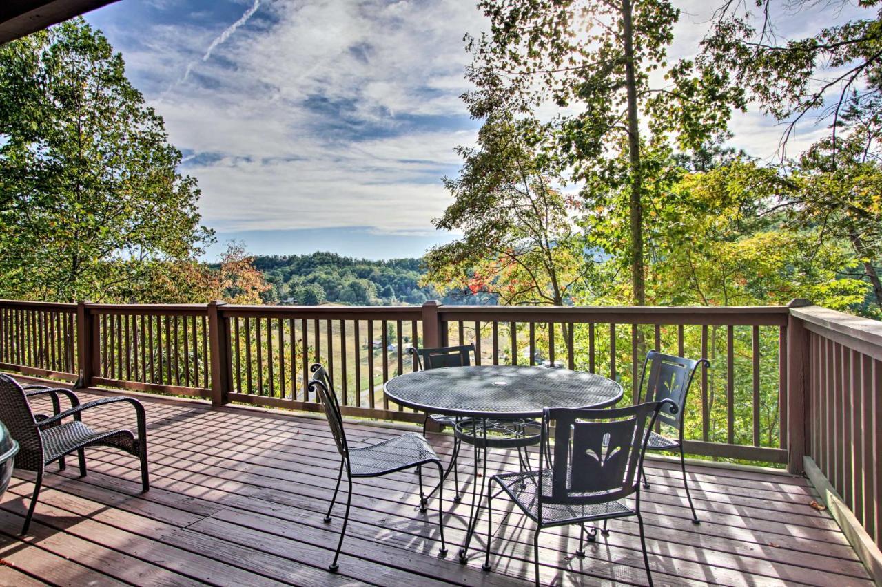 Pigeon Forge Scenic Solitude With Private Hot Tub! Екстер'єр фото
