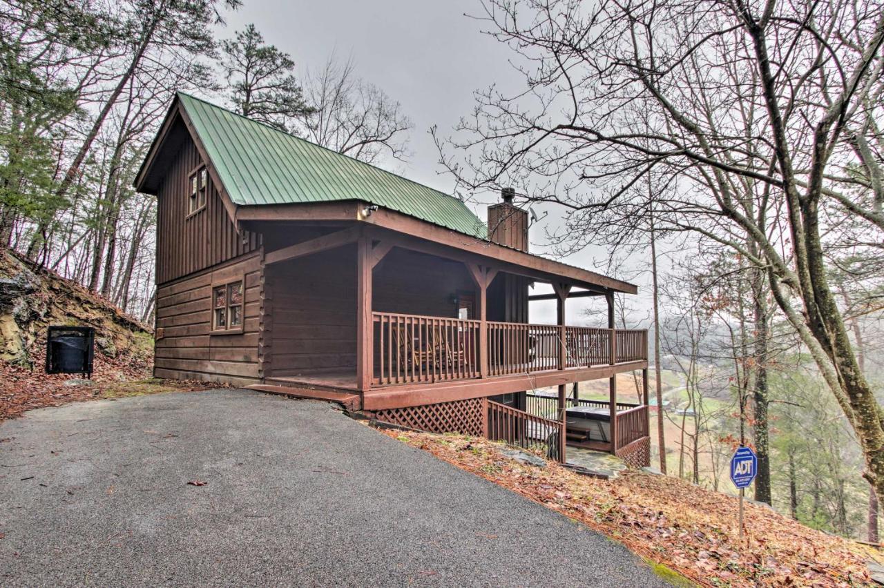 Pigeon Forge Scenic Solitude With Private Hot Tub! Екстер'єр фото
